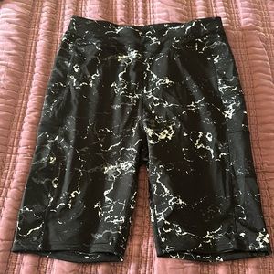 Popfit XL black and white biker shorts